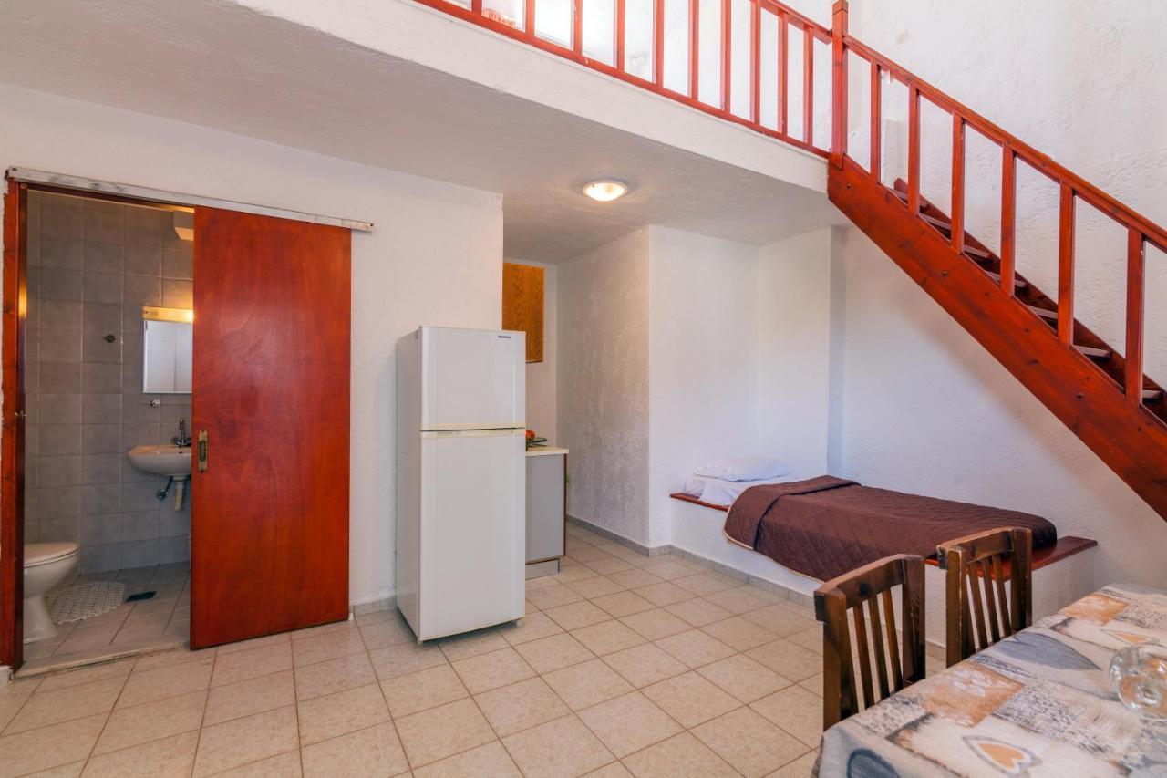 Anatoli Lygaria Apartments On The Beach Ligaria  Extérieur photo