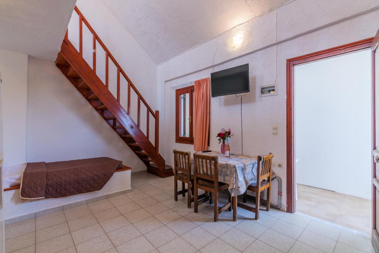 Anatoli Lygaria Apartments On The Beach Ligaria  Extérieur photo